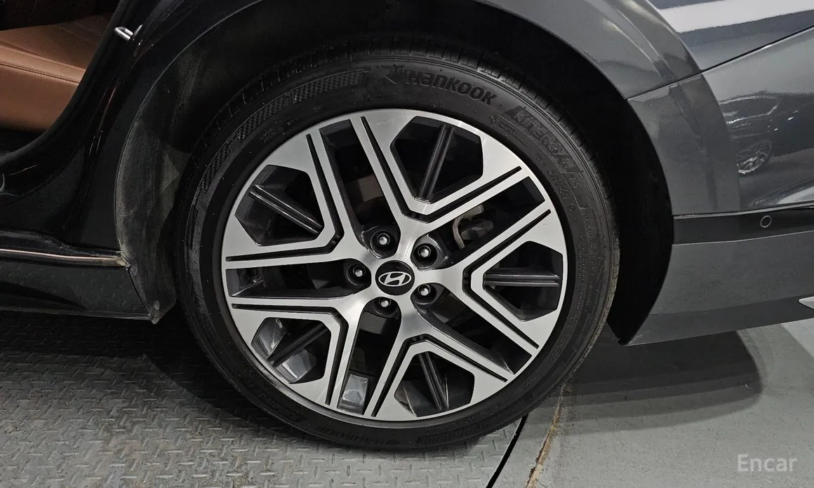 Фото 5 - Hyundai Grandeur