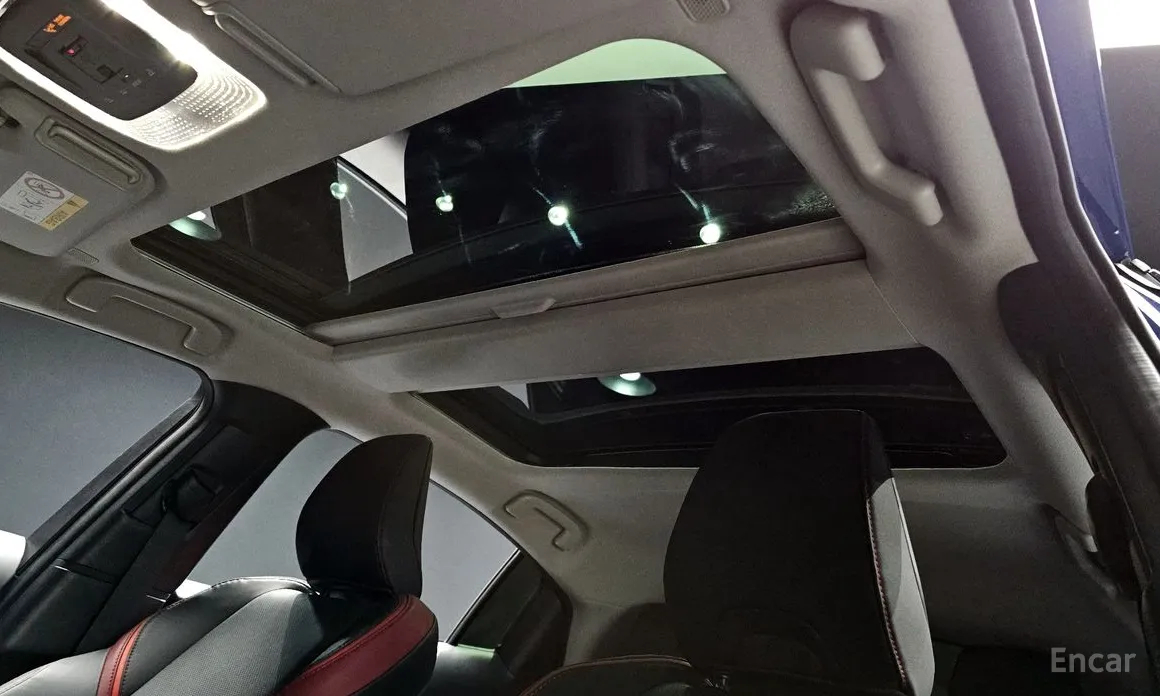 Фото 17 - Toyota Prius