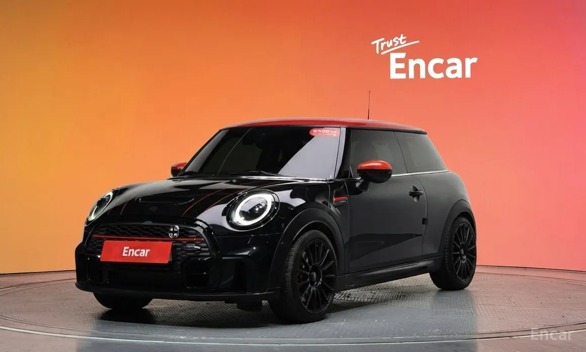 Фото 1 - Mini Cooper