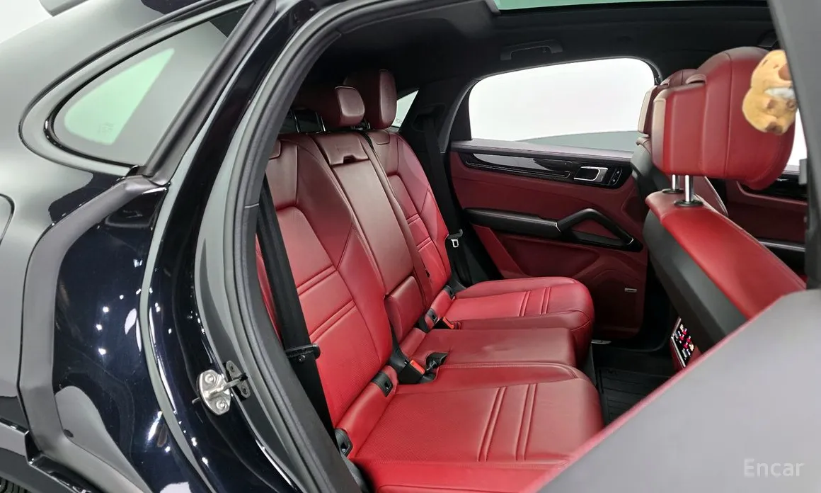 Фото 12 - Porsche Cayenne