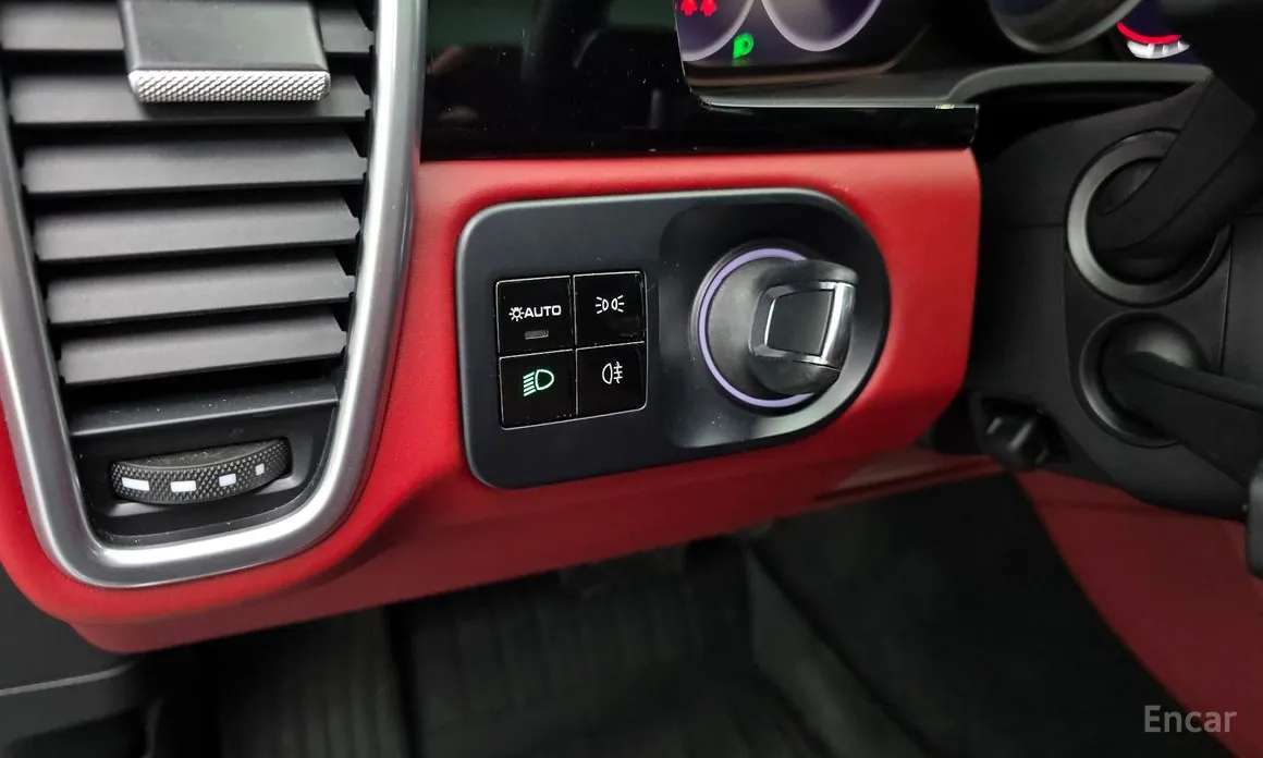 Фото 13 - Porsche Cayenne