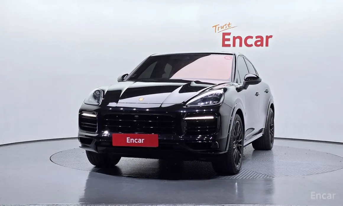 Фото 3 - Porsche Cayenne