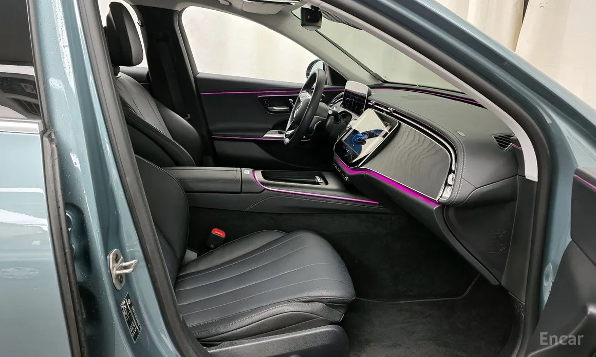 Фото 11 - Mercedes-Benz E-Class