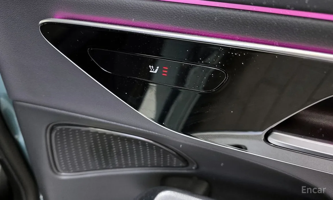 Фото 19 - Mercedes-Benz E-Class