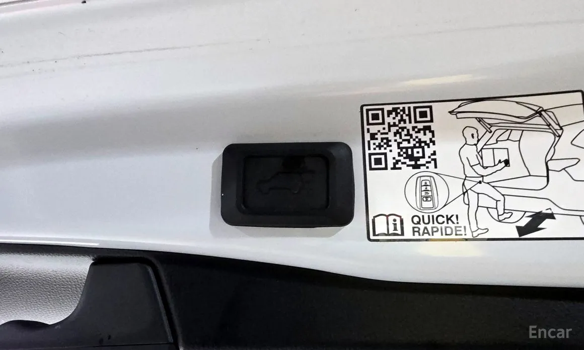 Фото 20 - Toyota RAV4