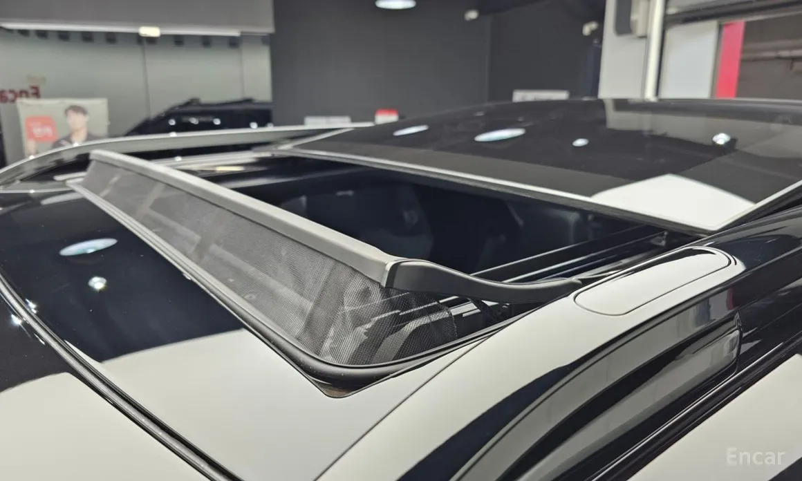 Фото 19 - Land Rover Discovery