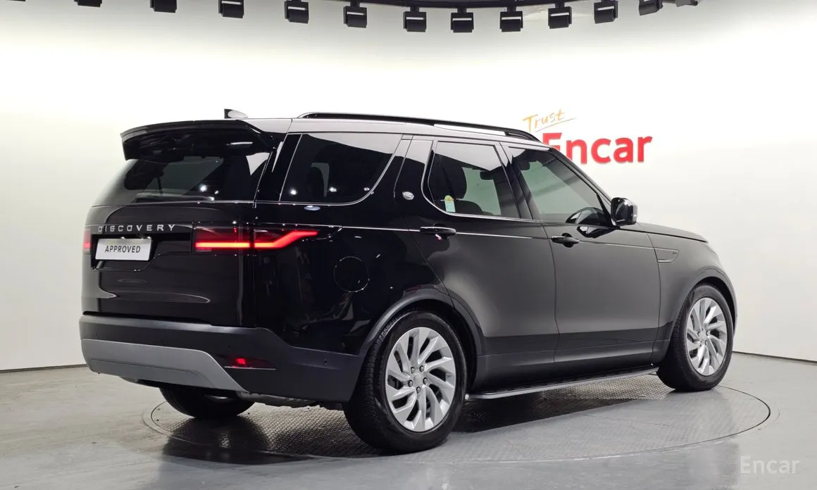 Фото 2 - Land Rover Discovery