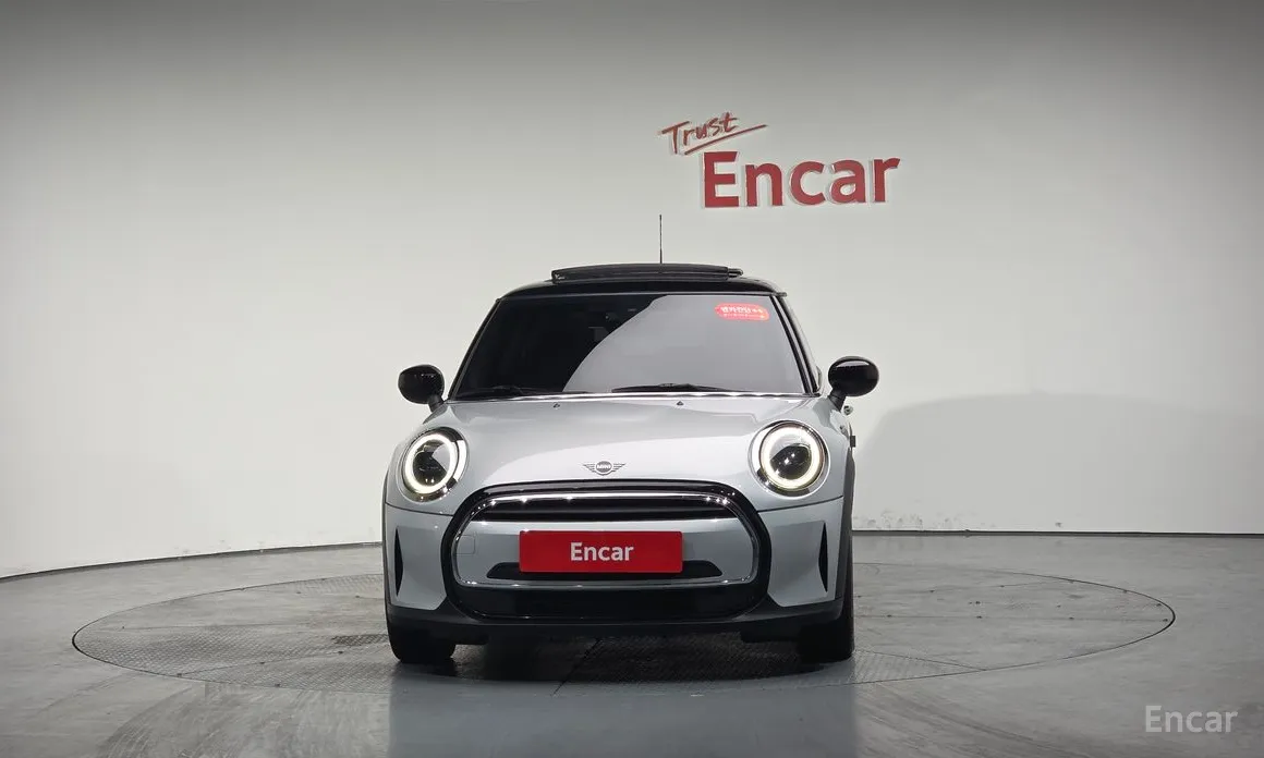 Фото 3 - Mini Cooper