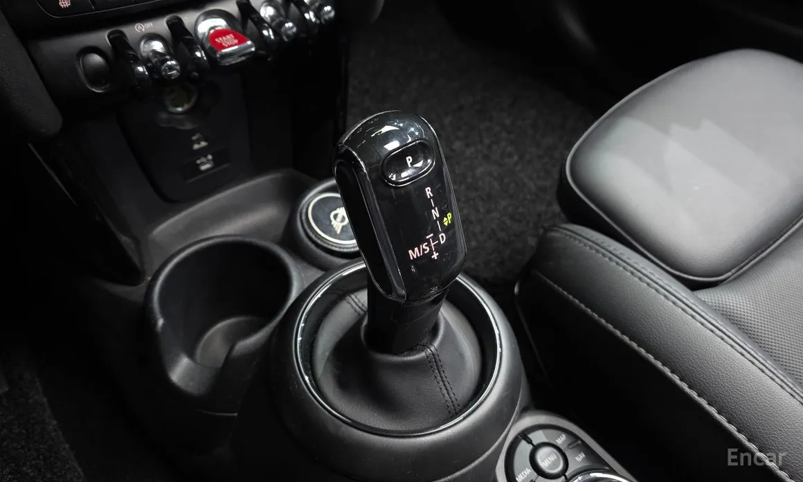 Фото 9 - Mini Cooper