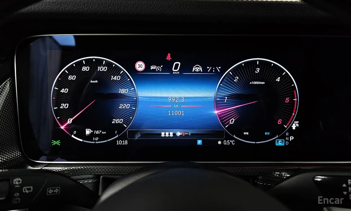 Фото 8 - Mercedes-Benz G-Class