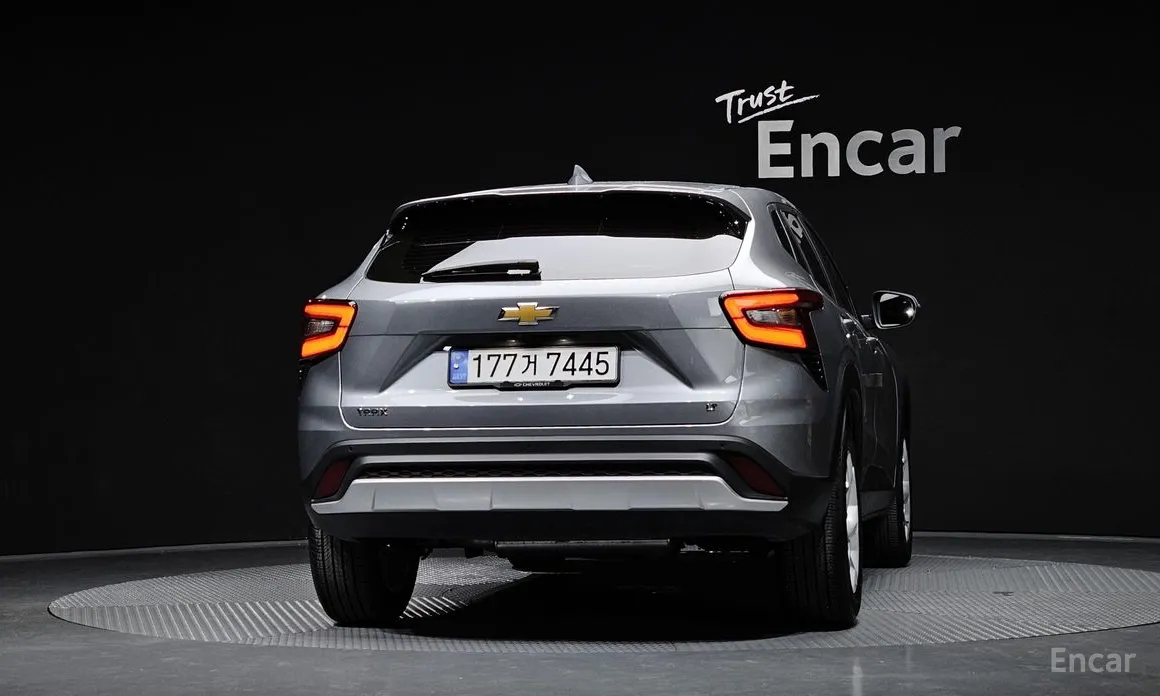 Фото 4 - Chevrolet Trax