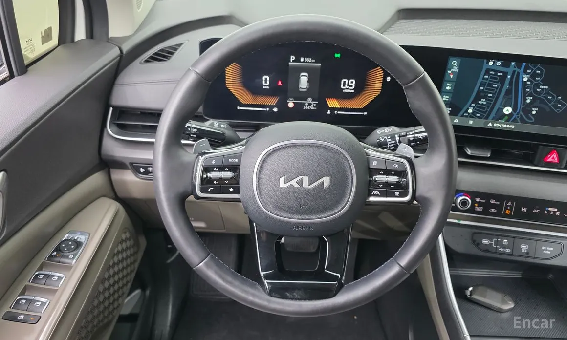 Фото 13 - Kia Carnival