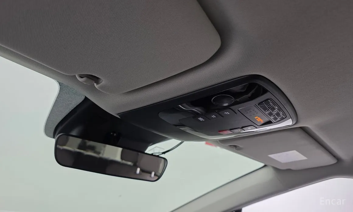 Фото 18 - Kia Carnival