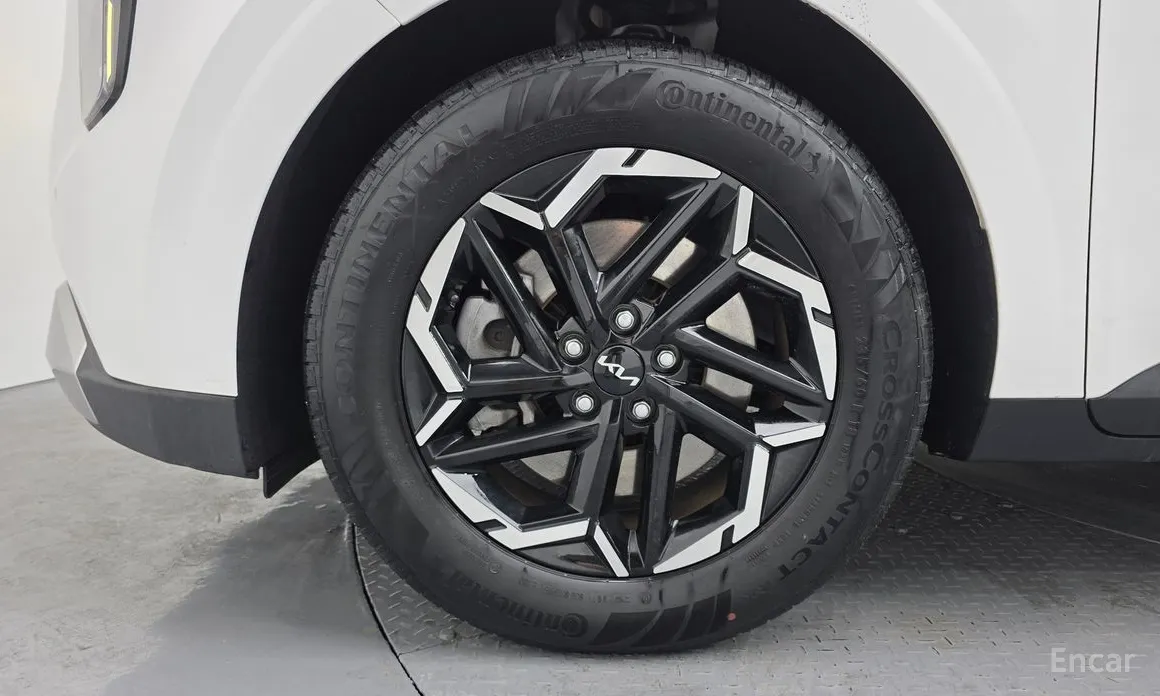 Фото 5 - Kia Carnival