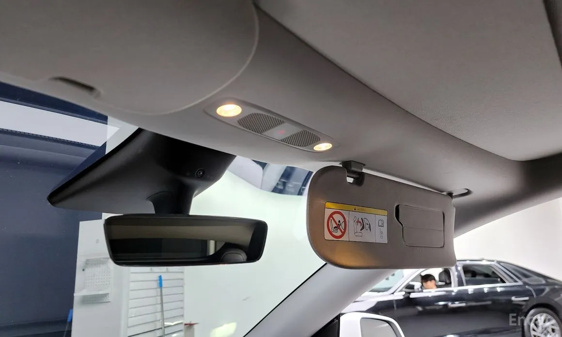 Фото 17 - Tesla Model Y