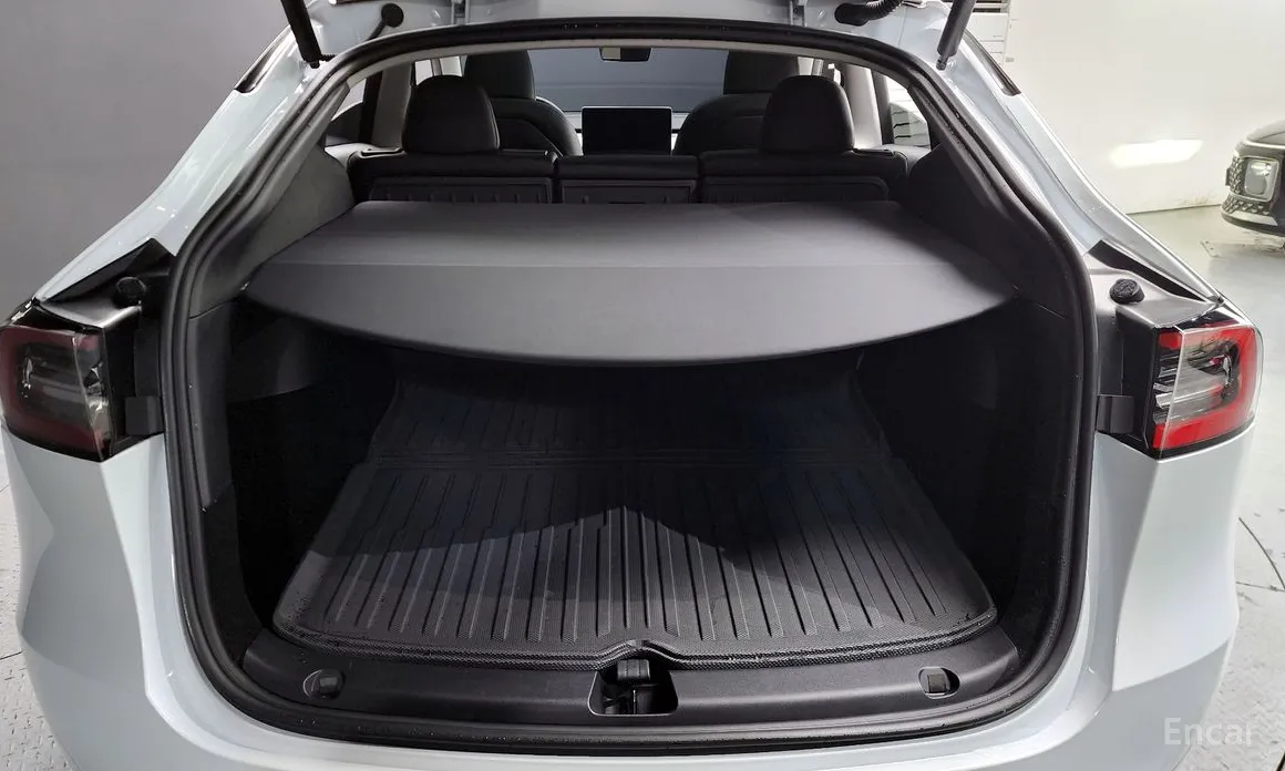 Фото 20 - Tesla Model Y