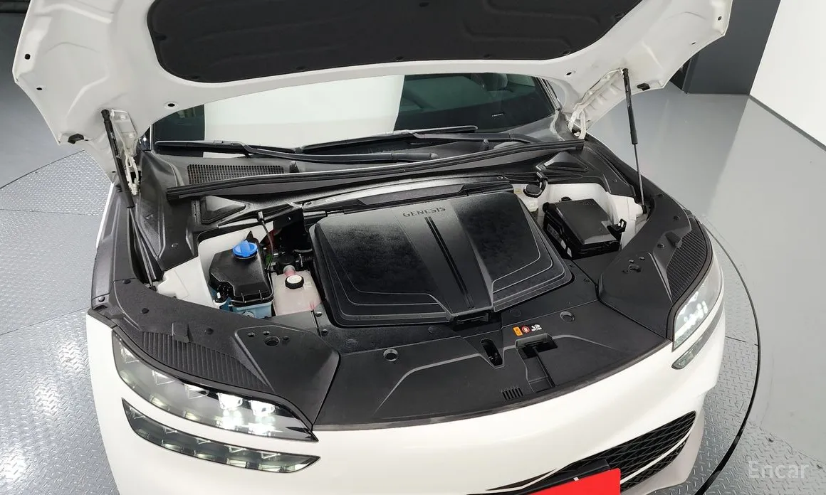 Фото 6 - Genesis GV60