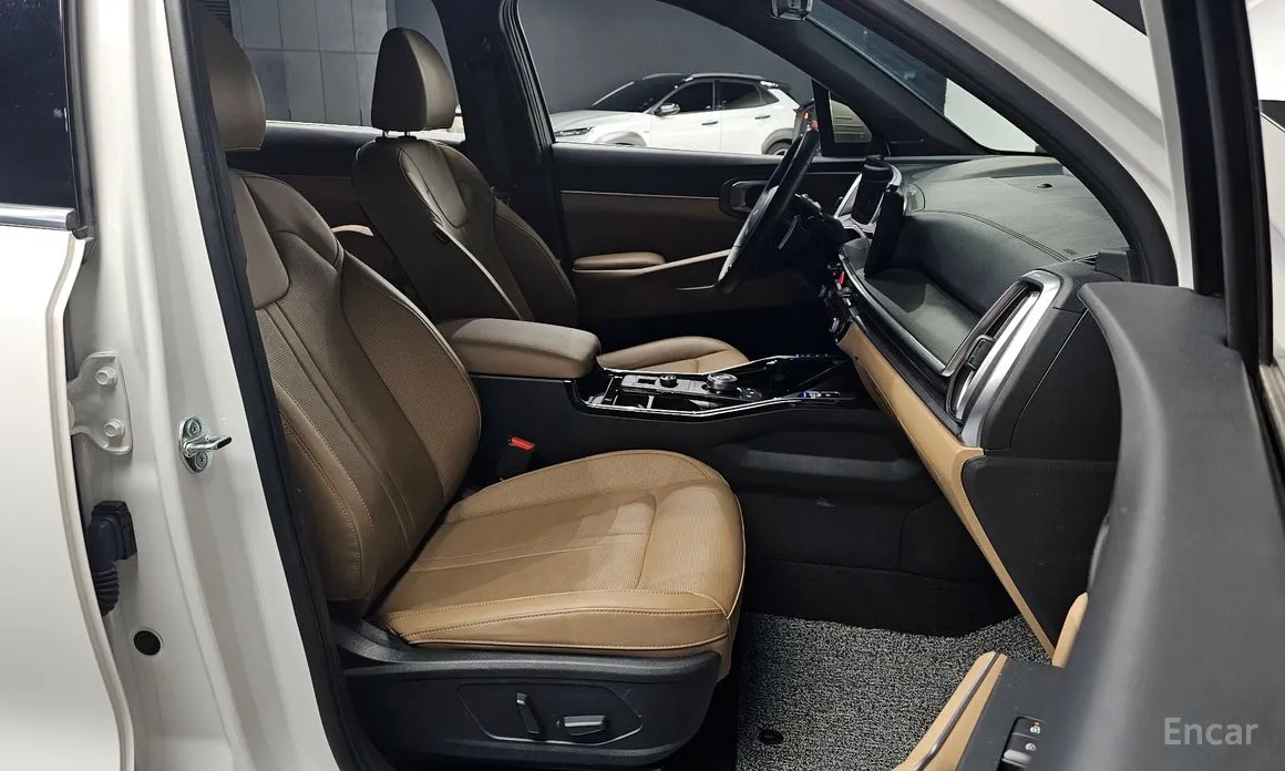 Фото 10 - Kia Sorento