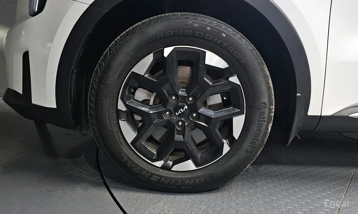 Фото 5 - Kia Sorento