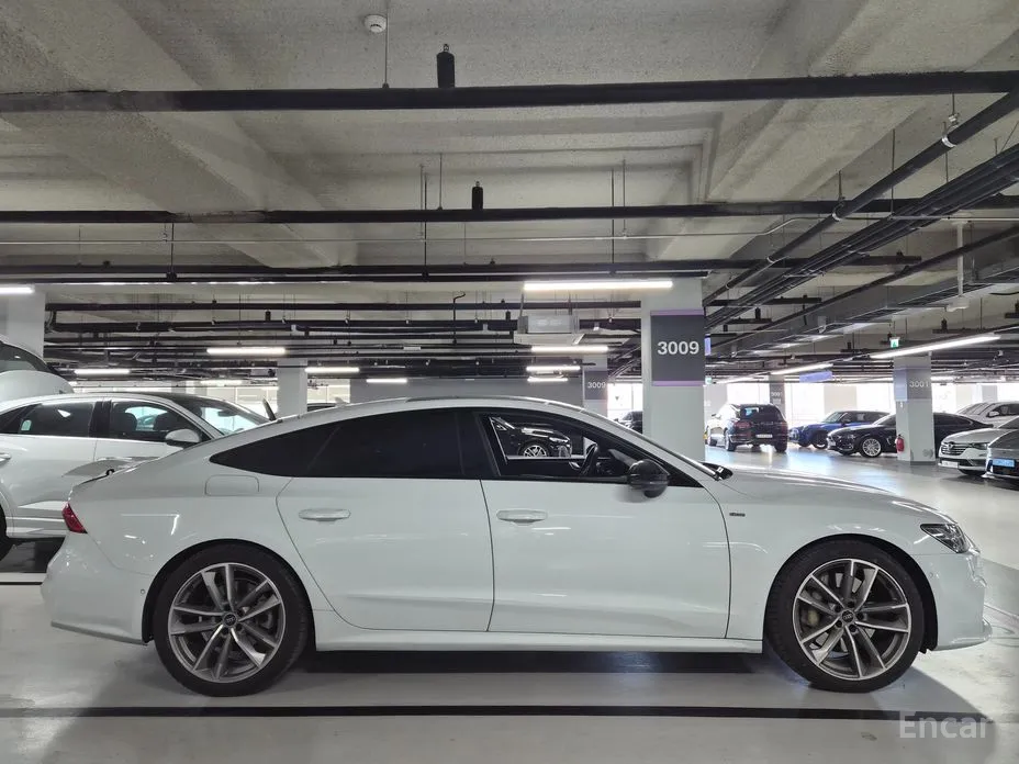 Фото 5 - Audi A7