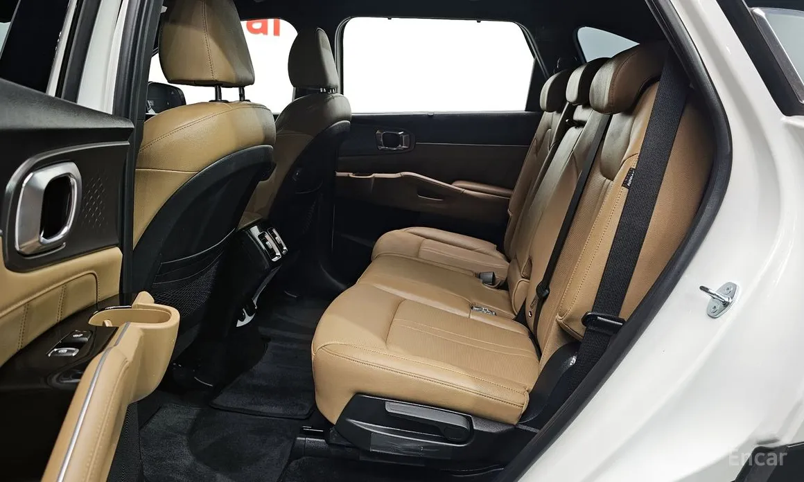 Фото 12 - Kia Sorento