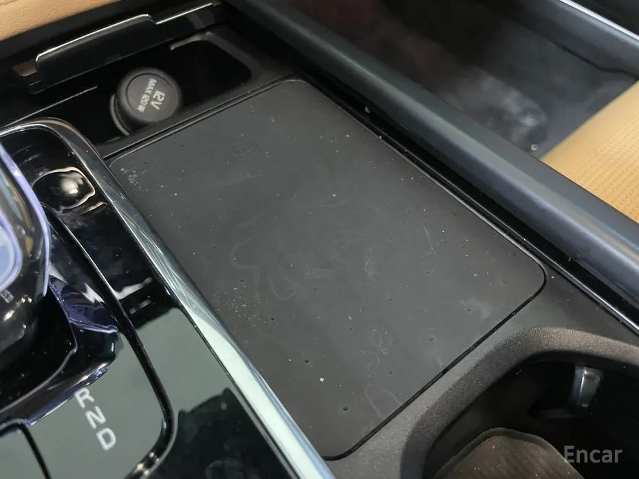 Фото 16 - Volvo S90