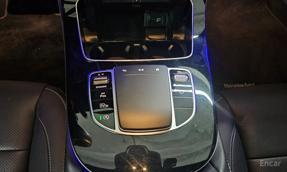 Фото 9 - Mercedes-Benz E-Class