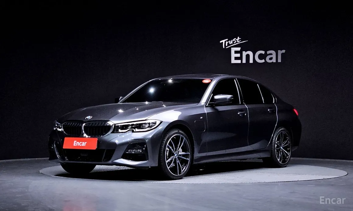 Фото 1 - BMW 3 Series