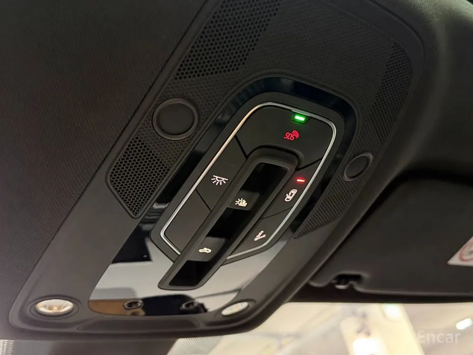 Фото 14 - Audi SQ5