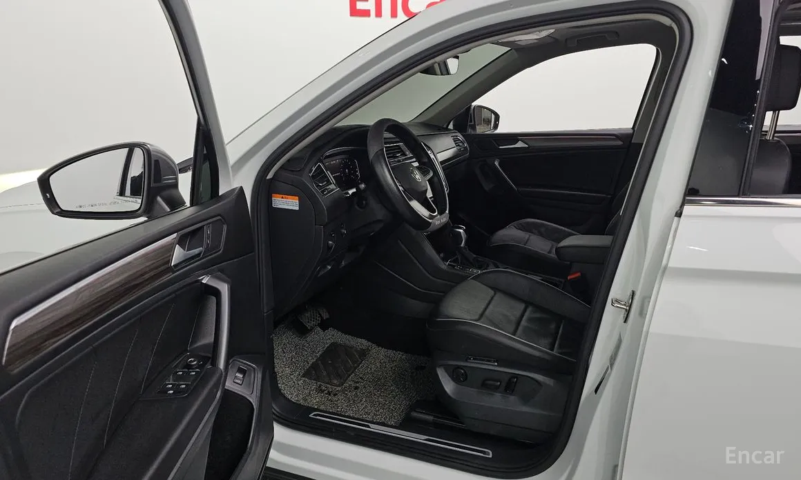 Фото 10 - Volkswagen Tiguan