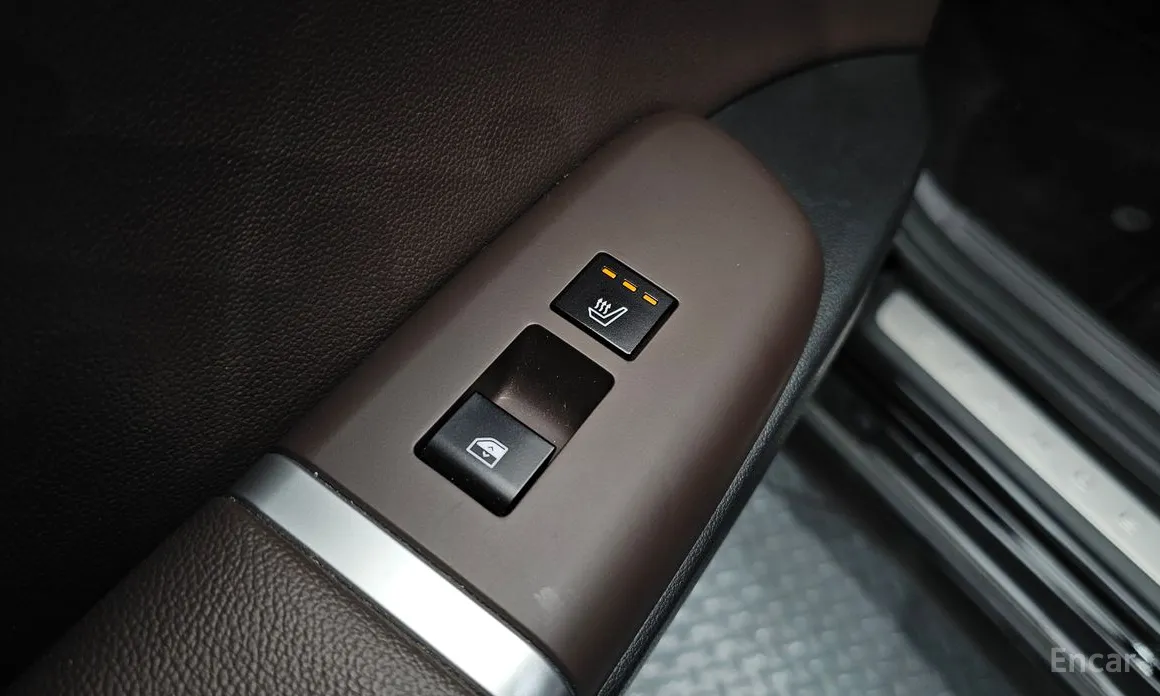 Фото 19 - Hyundai Grandeur