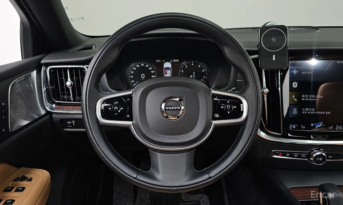 Фото 13 - Volvo V60