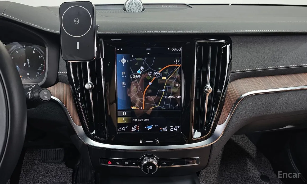 Фото 14 - Volvo V60