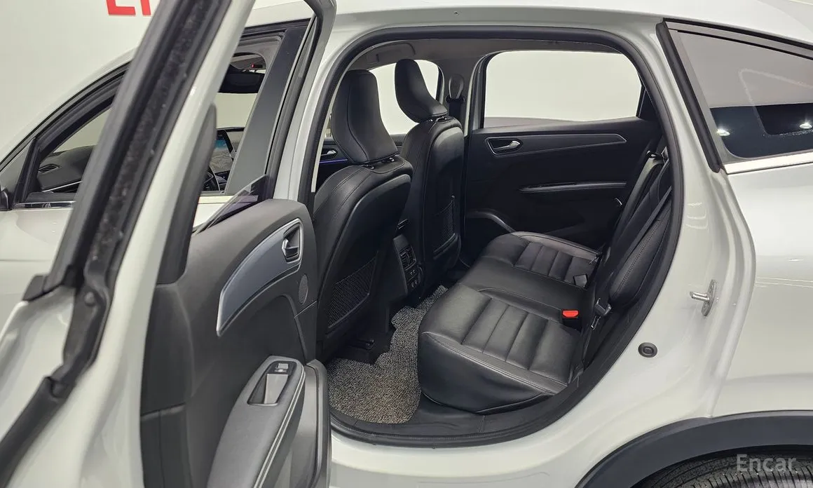 Фото 12 - Renault XM3