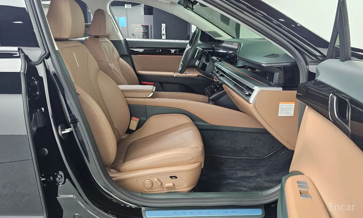 Фото 11 - Hyundai Grandeur