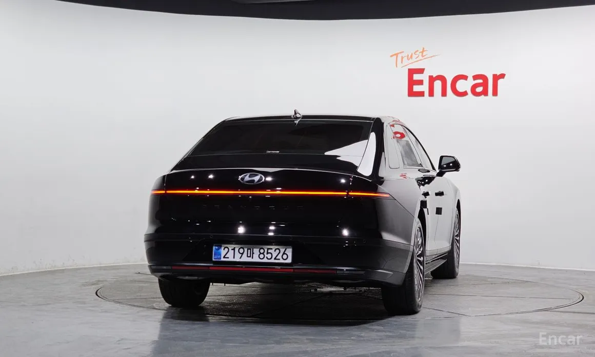 Фото 4 - Hyundai Grandeur