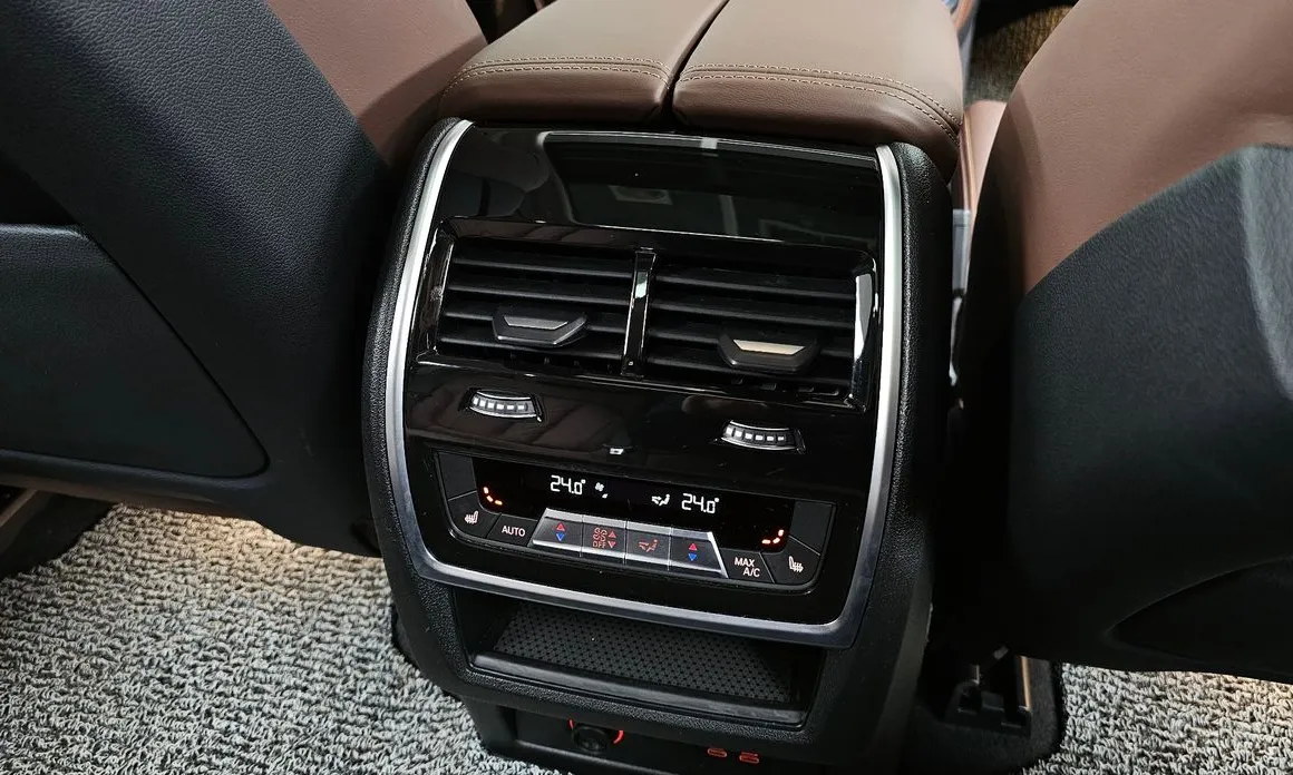 Фото 19 - BMW X5