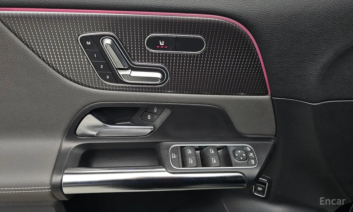 Фото 19 - Mercedes-Benz EQA