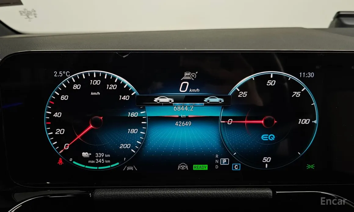 Фото 8 - Mercedes-Benz EQA