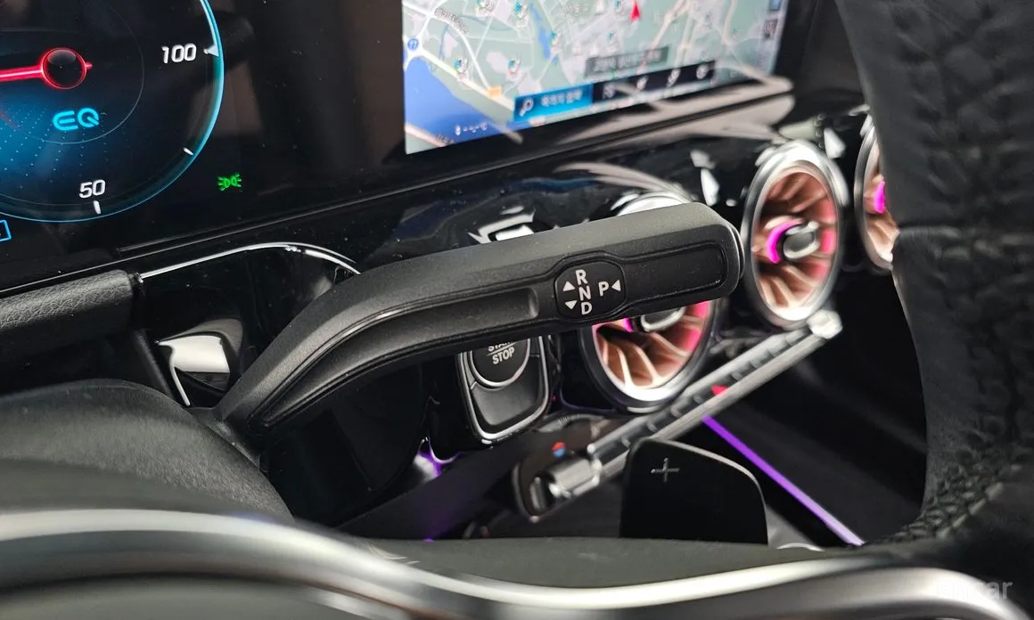 Фото 9 - Mercedes-Benz EQA