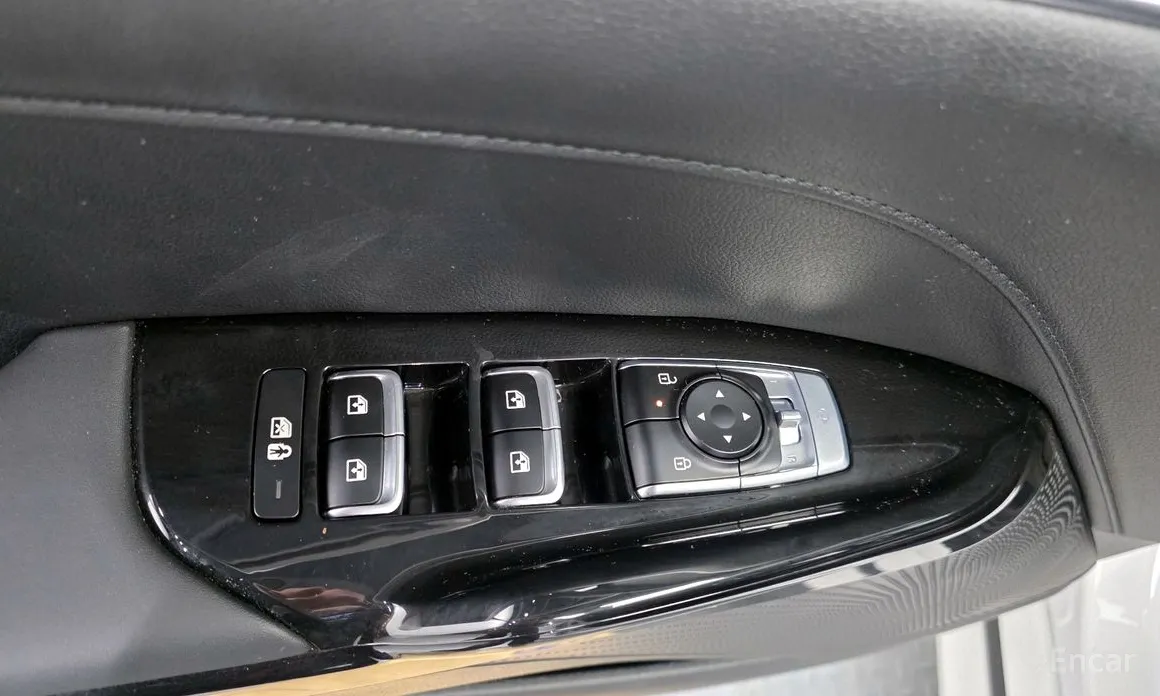 Фото 14 - Kia K5