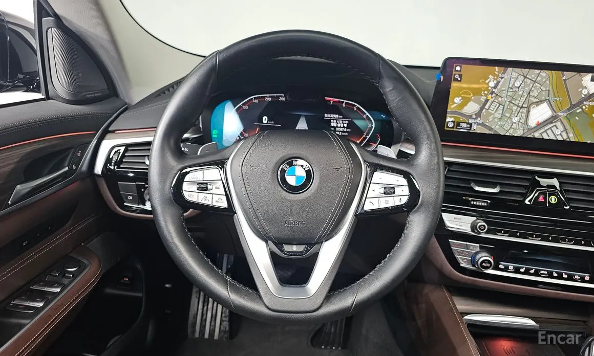 Фото 13 - BMW Gran Turismo