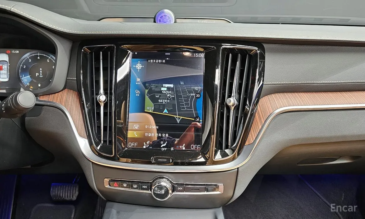 Фото 19 - Volvo S60