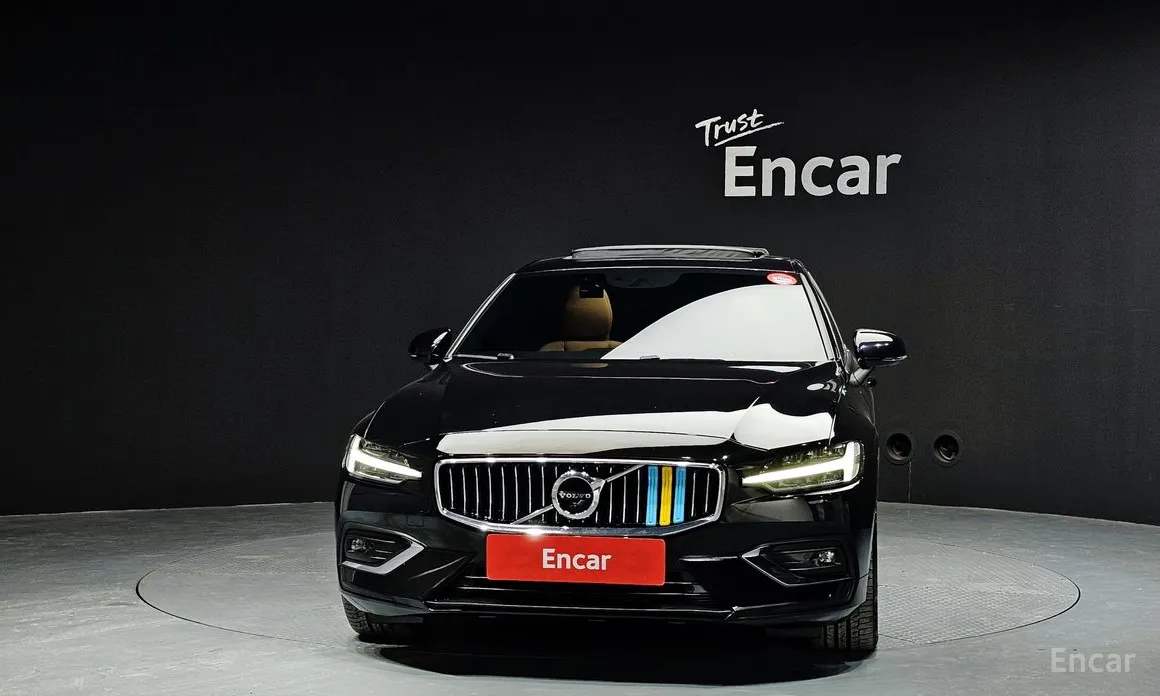 Фото 3 - Volvo S60