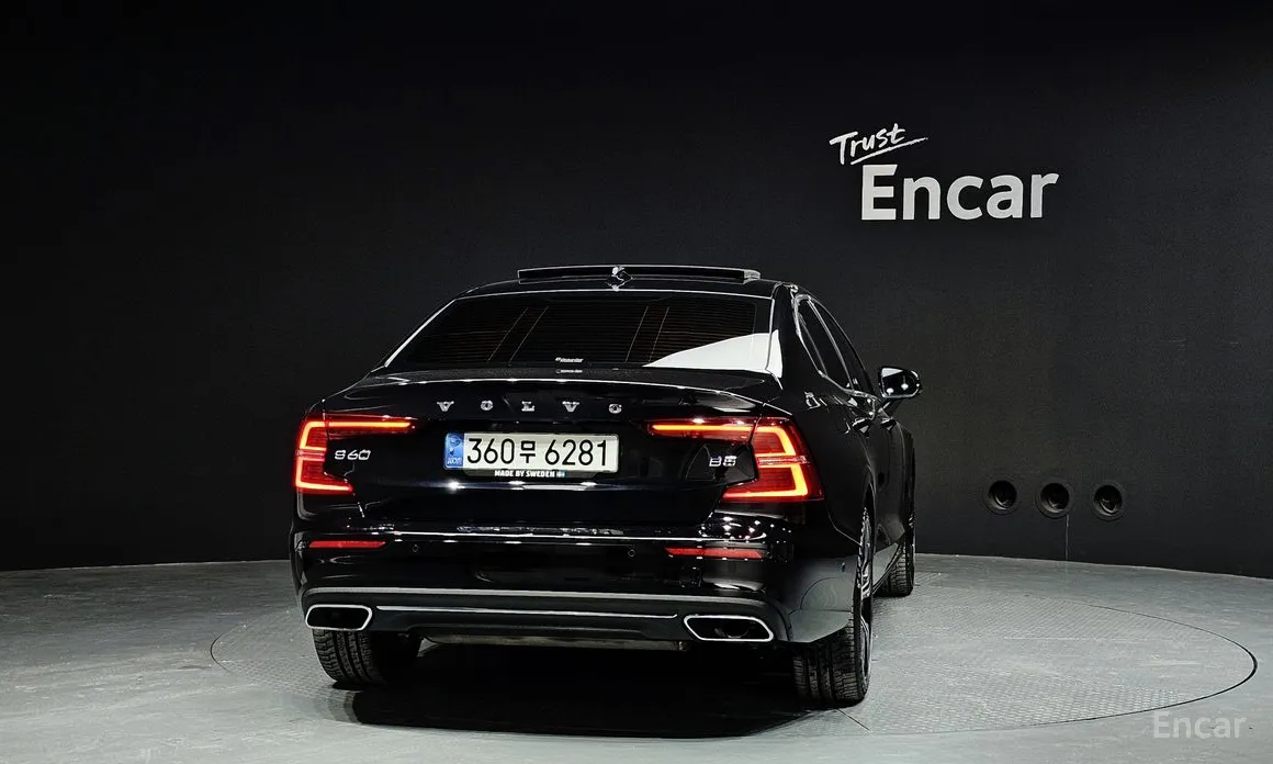 Фото 4 - Volvo S60