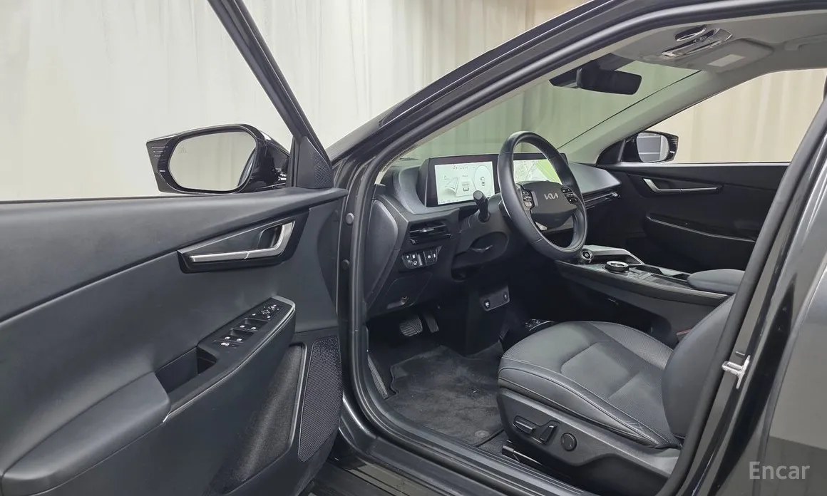 Фото 10 - Kia EV6