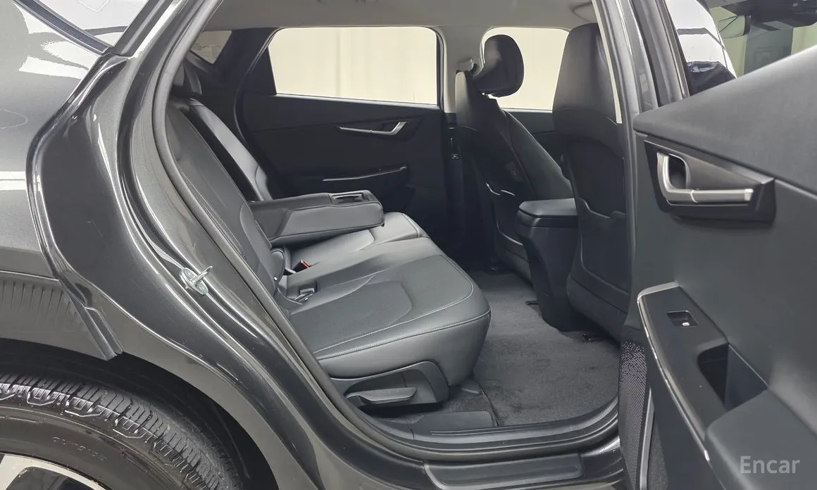 Фото 12 - Kia EV6