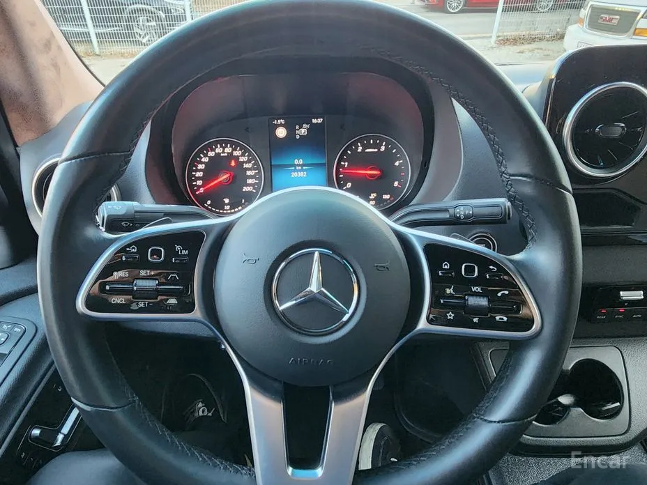 Фото 9 - Mercedes-Benz Sprinter