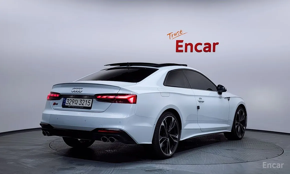 Фото 2 - Audi S5