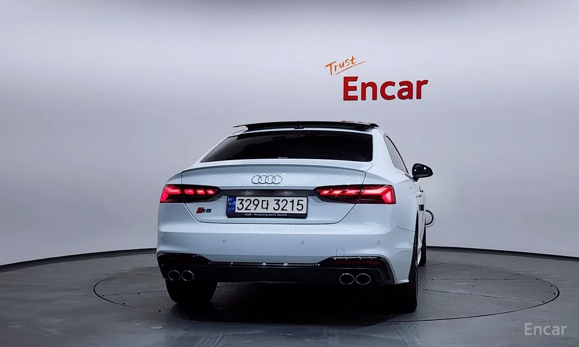 Фото 4 - Audi S5